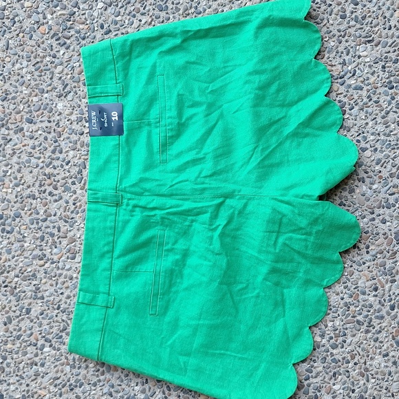 NWT 4" J. Crew Kelly Green Scalloped Hem Cotton Linen Shorts Size 10 - Picture 8 of 11